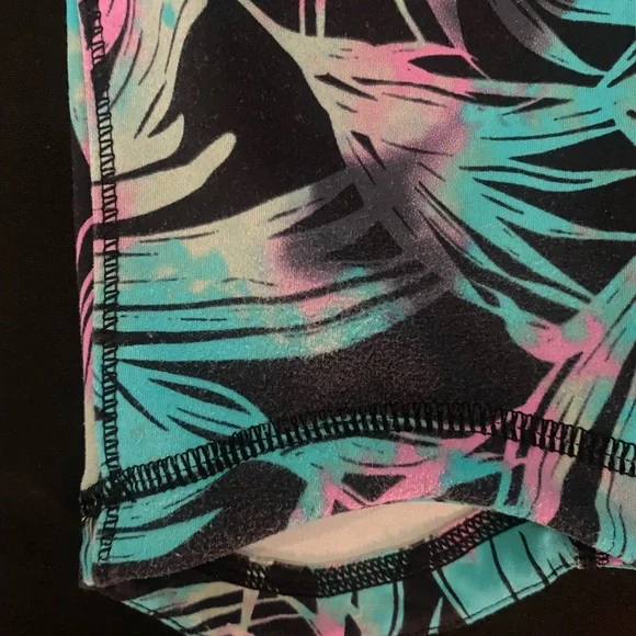 Manduka Tropical Leaf Print Leggings - Picture 7 of 7